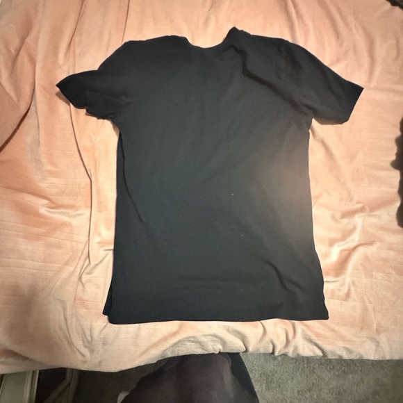 Camp Crystal Lake No Place to Hide Men's Black T-Shirt - Picture 3 of 3